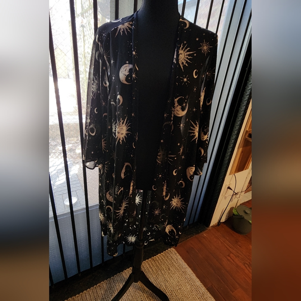 Hot Topic Celestial Black Sheer Robe - Picture 3 of 5